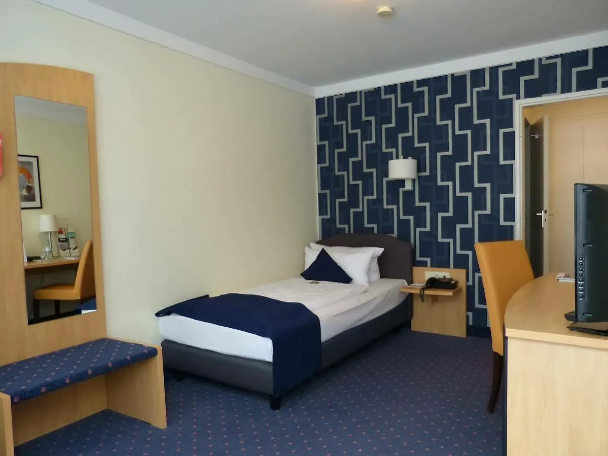 Trip Inn Hotel Uebachs Dusseldorf 4*,  Germany